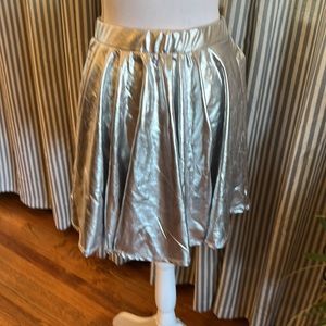 Skater Skirt Silver Shiny Metallic Size Large Pull On Halloween Costume Cosplay